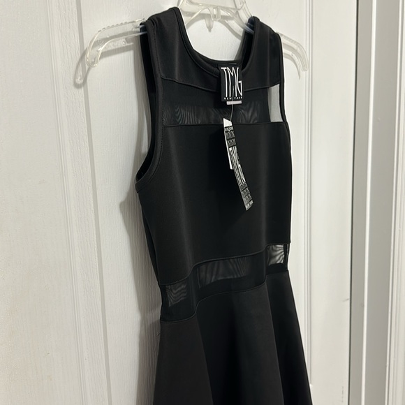IMG Women’s size medium little black dress NWT - Picture 6 of 8